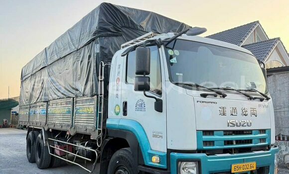 Buy Used ISUZU mu-X Car Buy Used ISUZU mu-X Car