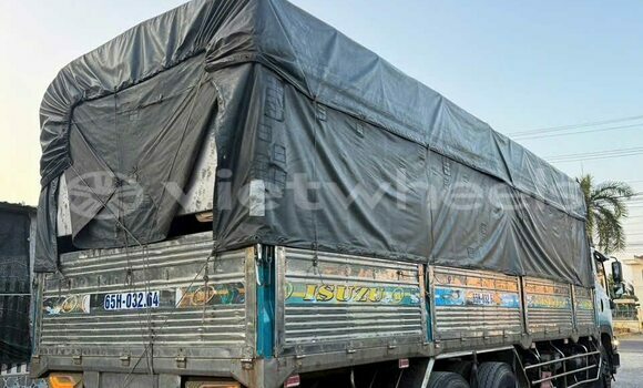 Buy Used ISUZU mu-X Car Buy Used ISUZU mu-X Car