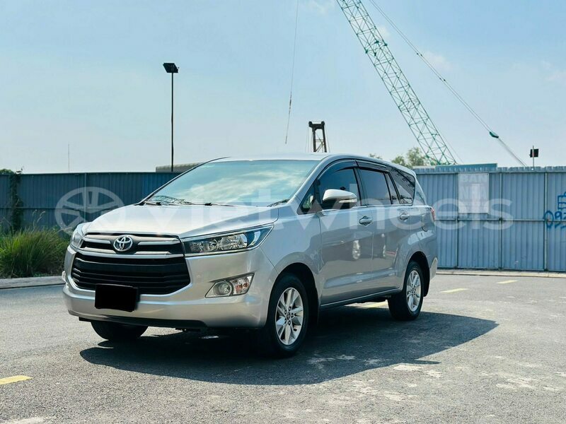 Big with watermark toyota innova tinh lam gjong gjam rong 37393