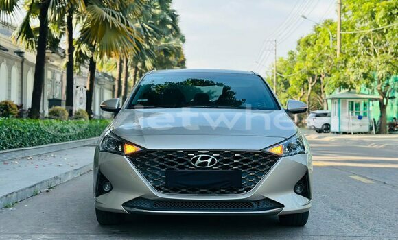 Mua Đã sử dụng Hyundai Accent Xe ô tô Mua Đã sử dụng Hyundai Accent Xe ô tô