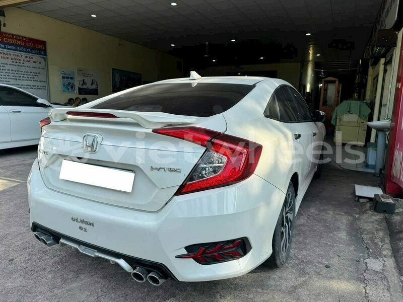 Big with watermark honda civic hanoi saigon 37402