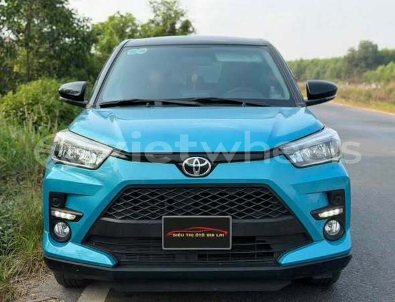 Big with watermark toyota raize hanoi saigon 37406