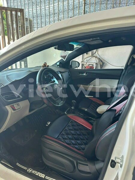 Big with watermark hyundai accent tinh lam gjong gjam rong 37409