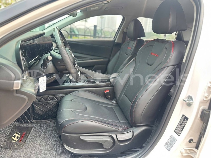 Big with watermark hyundai elantra tinh lam gjong gjam rong 37413