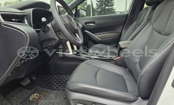 Buy Used Toyota CROSS Car Buy Used Toyota CROSS Car