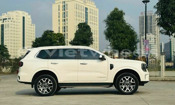 Buy Used Ford Everest Car Buy Used Ford Everest Car