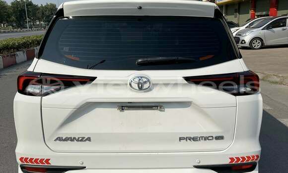 Mua Đã sử dụng Toyota VELOZ Xe ô tô Mua Đã sử dụng Toyota VELOZ Xe ô tô