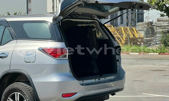 Buy Used Toyota Fortuner Car Buy Used Toyota Fortuner Car