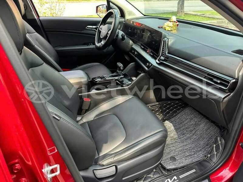 Big with watermark kia sportage hanoi saigon 37465