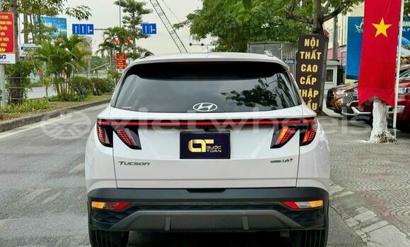 Buy Used Hyundai Tucson Car Buy Used Hyundai Tucson Car