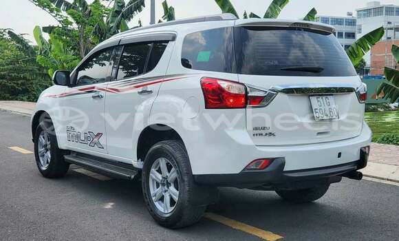 Mua Đã sử dụng ISUZU mu-X Xe ô tô Mua Đã sử dụng ISUZU mu-X Xe ô tô