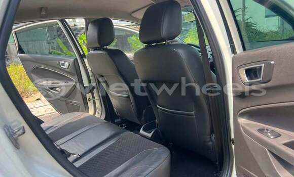 Mua Đã sử dụng Ford Fiesta Xe ô tô Mua Đã sử dụng Ford Fiesta Xe ô tô