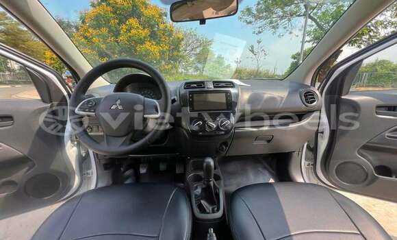 Mua Đã sử dụng Mitsubishi Attrage Xe ô tô Mua Đã sử dụng Mitsubishi Attrage Xe ô tô