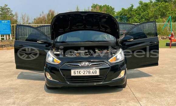 Mua Đã sử dụng Hyundai Accent Xe ô tô Mua Đã sử dụng Hyundai Accent Xe ô tô