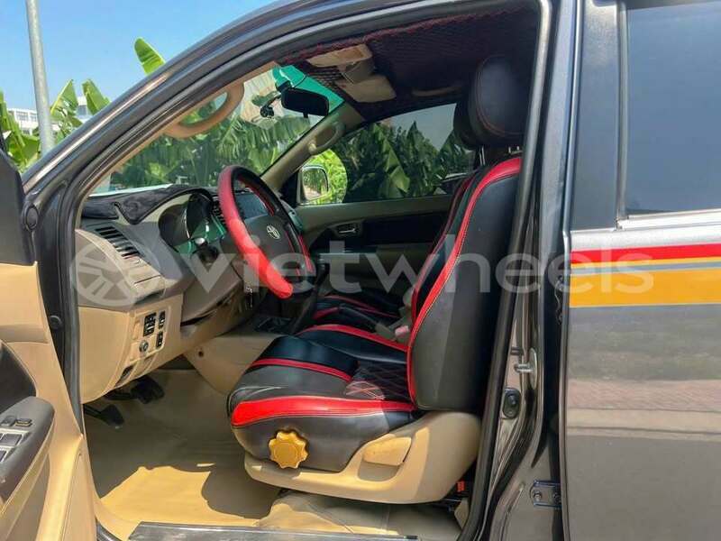 Big with watermark toyota fortuner tinh lam gjong gjam rong 37488