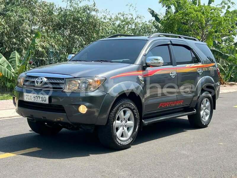 Big with watermark toyota fortuner tinh lam gjong gjam rong 37488