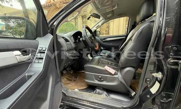 Mua Đã sử dụng ISUZU D-MAX Xe ô tô Mua Đã sử dụng ISUZU D-MAX Xe ô tô