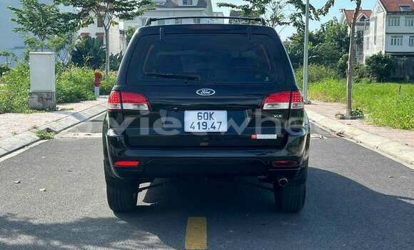 Mua Đã sử dụng Ford Escape Xe ô tô Mua Đã sử dụng Ford Escape Xe ô tô