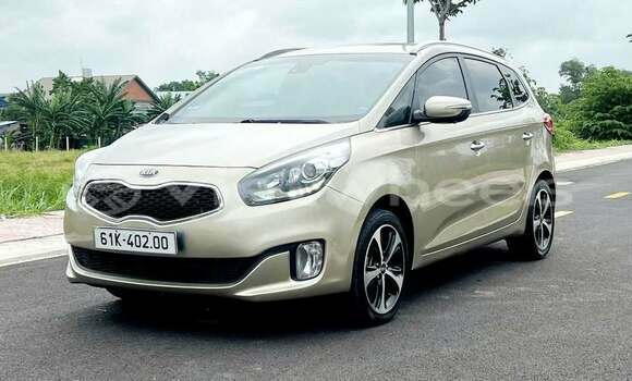 Mua Đã sử dụng KIA Rondo Xe ô tô Mua Đã sử dụng KIA Rondo Xe ô tô