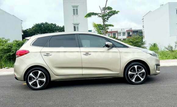 Mua Đã sử dụng KIA Rondo Xe ô tô Mua Đã sử dụng KIA Rondo Xe ô tô