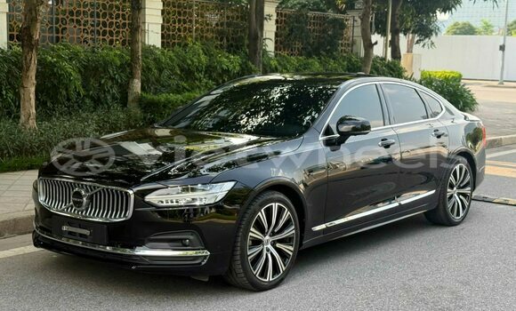 Buy Used Volvo XC90-T8 Car Buy Used Volvo XC90-T8 Car