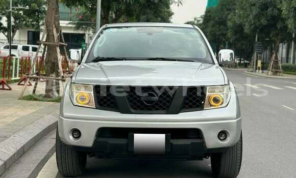 Buy Used Nissan Navara Car Buy Used Nissan Navara Car