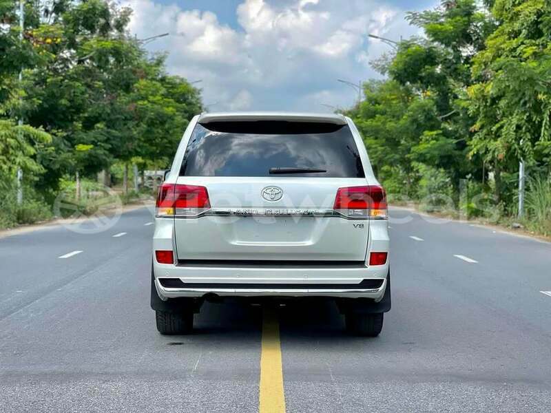 Big with watermark toyota land cruiser tinh kien giang huyen an bien 37552