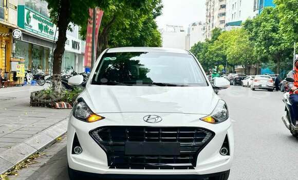 Buy Used Hyundai i10 Car Buy Used Hyundai i10 Car