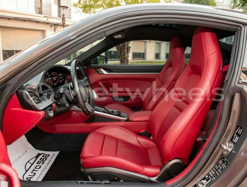 Big with watermark porsche panamera an giang huyen an phu 37557