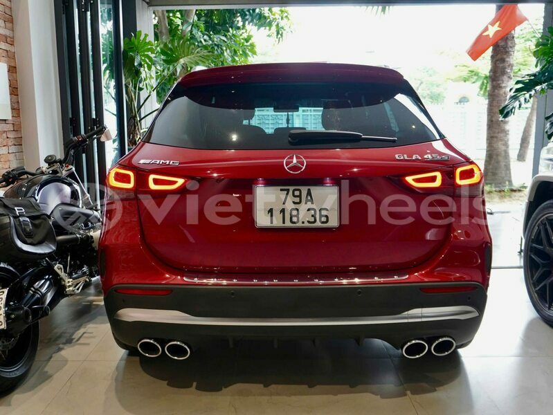 Big with watermark mercedes benz gl hanoi saigon 37578