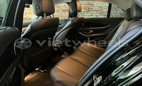 Buy Used Mercedes Benz E-Class Car Buy Used Mercedes Benz E-Class Car