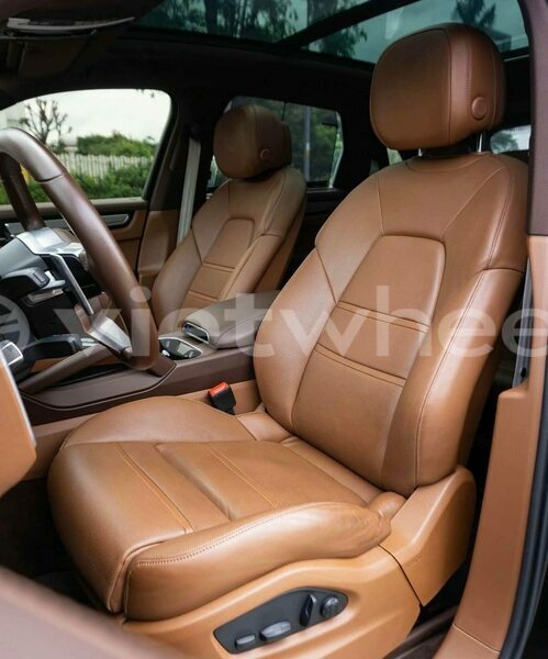 Big with watermark porsche cayenne tinh thua thien hue huyen a luoi 37582