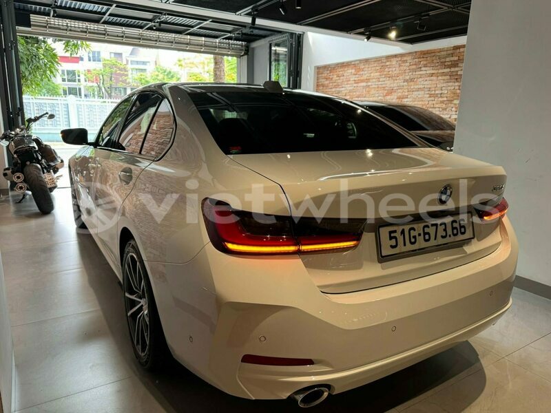 Big with watermark bmw 320i tinh lam gjong gjam rong 37584
