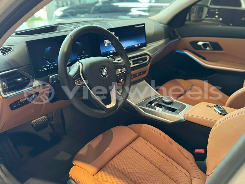 Big with watermark mercedes benz e class tinh lam gjong gjam rong 37585