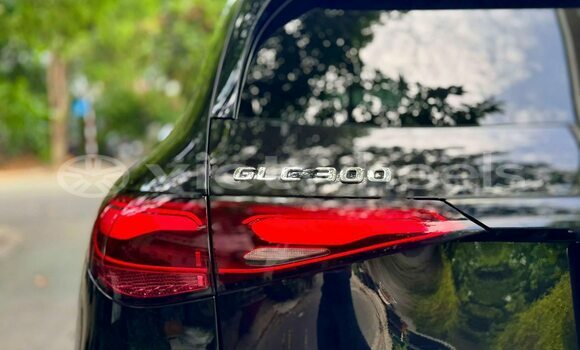 Buy Used Mercedes Benz C-Class Car Buy Used Mercedes Benz C-Class Car