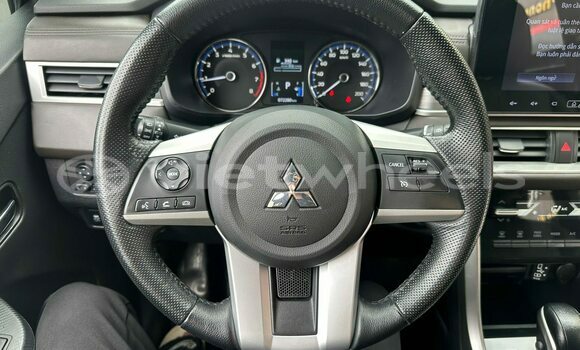 Buy Used Mitsubishi Xpander Car Buy Used Mitsubishi Xpander Car