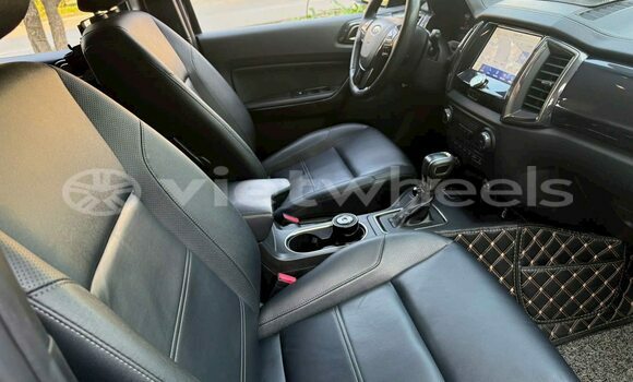 Buy Used Ford Everest Car Buy Used Ford Everest Car