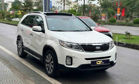 Buy Used KIA Sorento Car