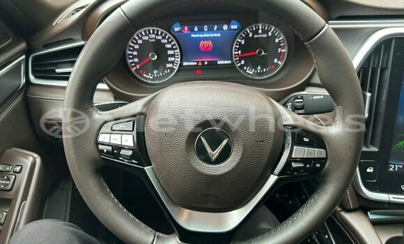 Buy Used VINFAST Lux Car Buy Used VINFAST Lux Car