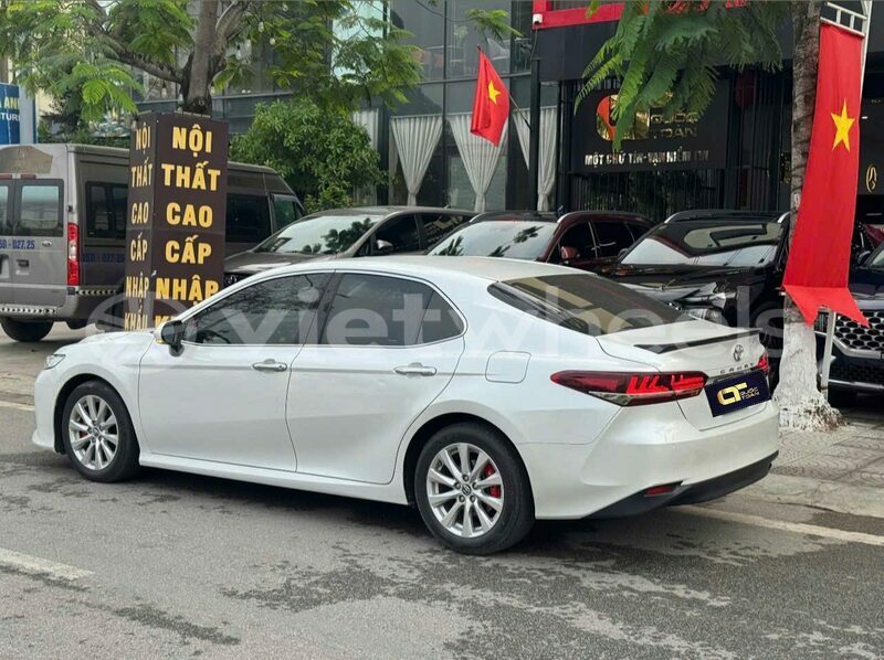 Big with watermark toyota camry tinh lam gjong gjam rong 39046