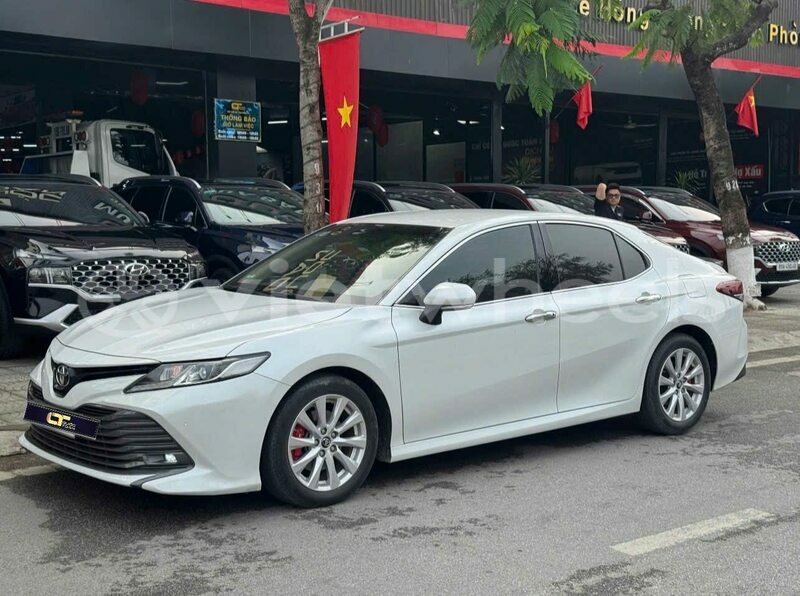 Big with watermark toyota camry tinh lam gjong gjam rong 39046