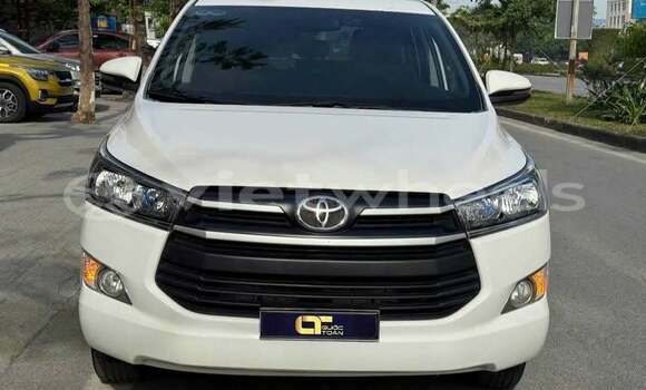 Buy Used Toyota Innova Car Buy Used Toyota Innova Car