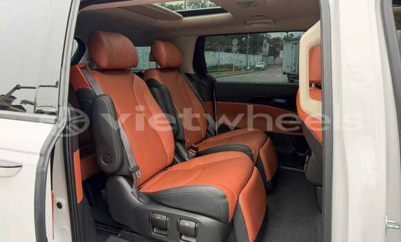 Mua Đã sử dụng KIA Carnival Xe ô tô Mua Đã sử dụng KIA Carnival Xe ô tô