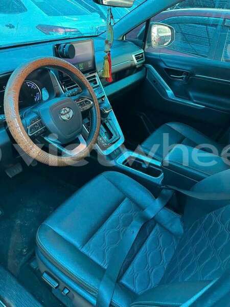 Big with watermark toyota innova tinh thua thien hue huyen a luoi 39101