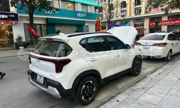 Buy Used KIA Sonet Car