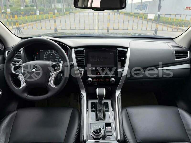 Big with watermark mitsubishi pajero tinh hung yen huyen an thi 39133