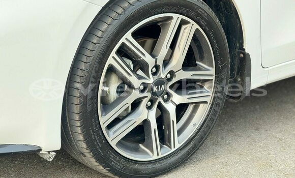 Buy Used KIA CERATO Car Buy Used KIA CERATO Car