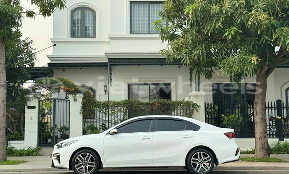 Buy Used KIA CERATO Car Buy Used KIA CERATO Car
