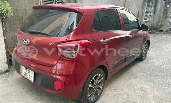 Buy Used Hyundai i10 Car Buy Used Hyundai i10 Car