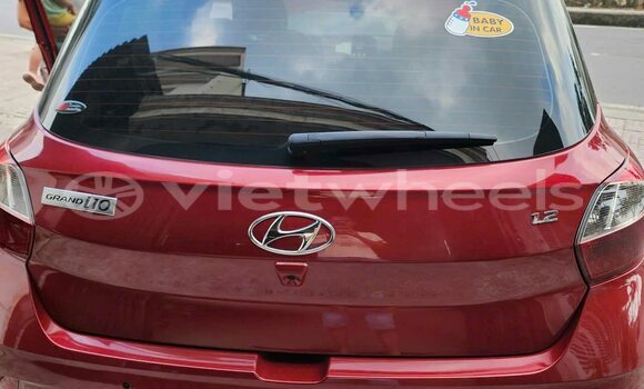 Buy Used Hyundai i10 Car Buy Used Hyundai i10 Car